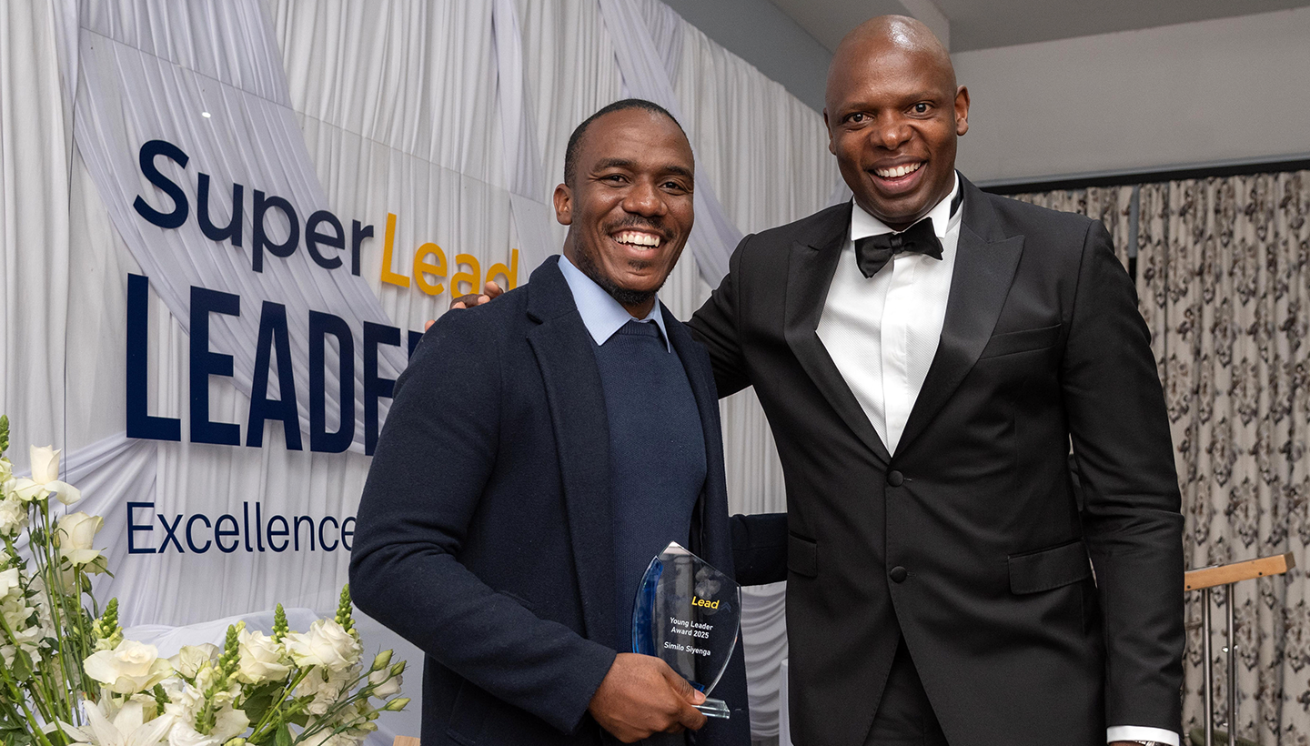 Unisa student wins prestigious national leadership award_banner.png
